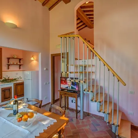La Grotta Dell'eremita Farm stay Gambassi Terme